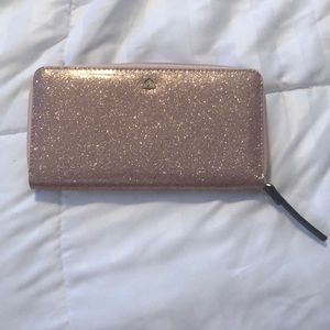 Kate Spade NWOT clutch wallet